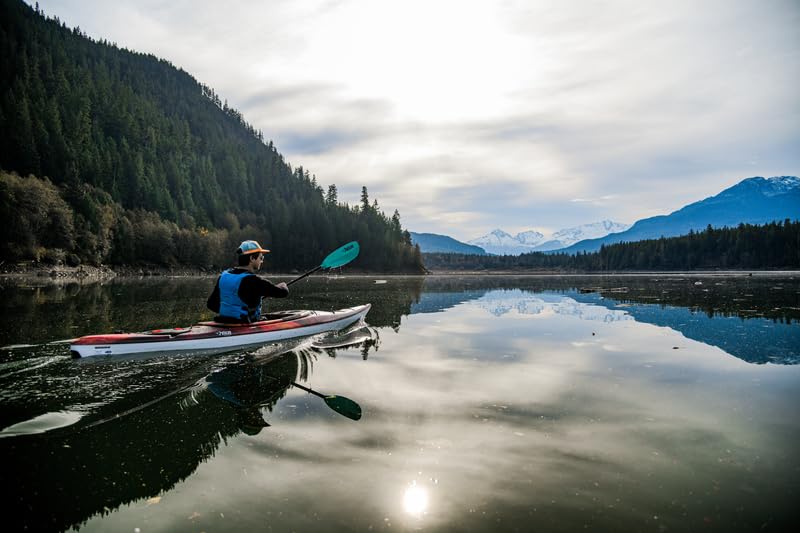 Lightweight One Person Sit In Recreational Performance Kayak