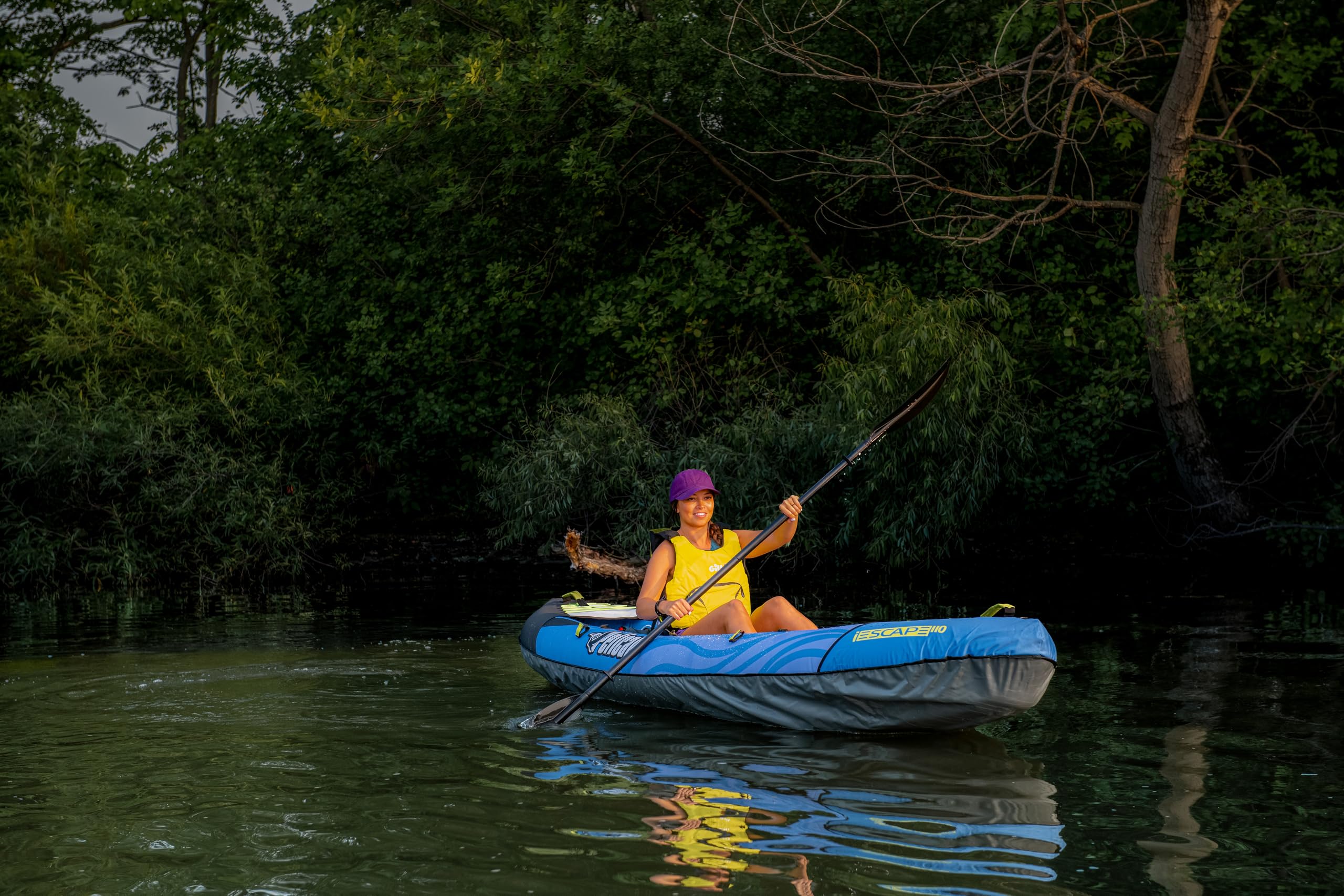 Compact Stable 1 to 2 Person Inflatable Recreational Kayak